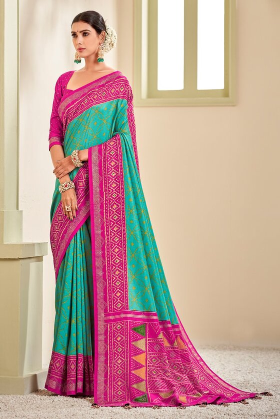 Deep Green Woven Patola Silk Saree