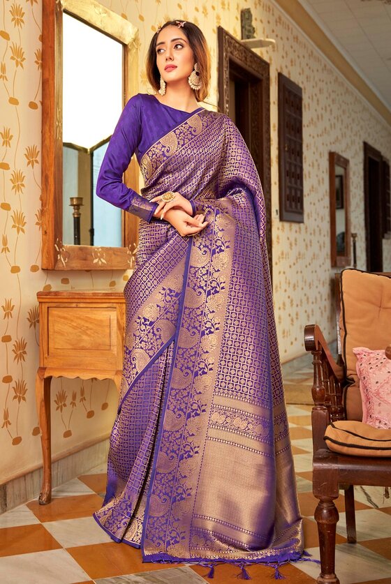 Golden Lavender Woven Kanjivaram Saree