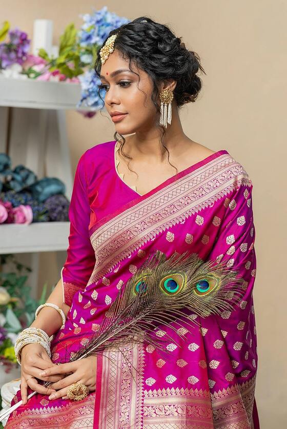 Purple Banarasi Butti Zari Woven Silk Saree